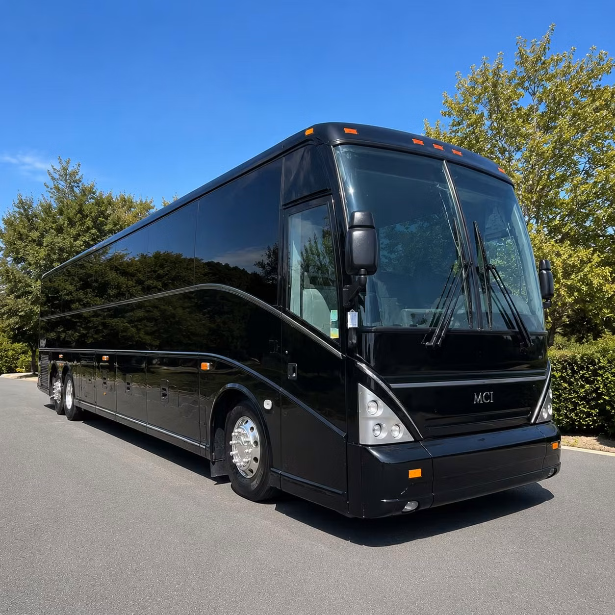 conference and convention shuttle buses for south fulton corporate groups