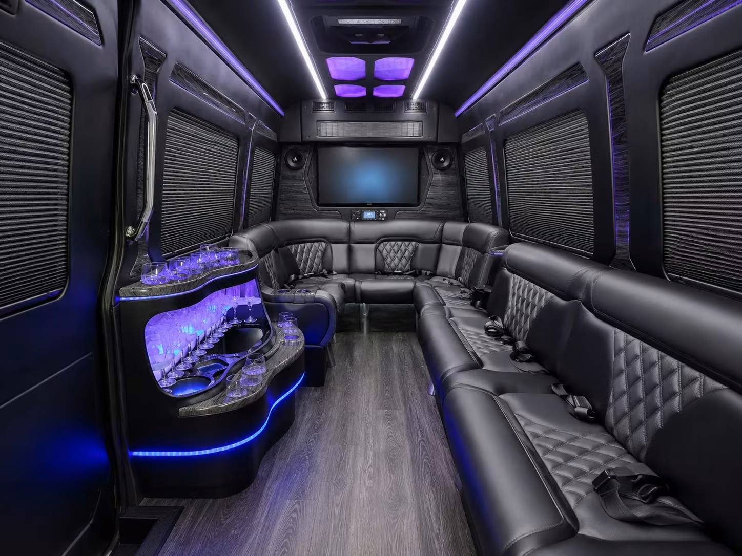 construction and worksite shuttle services in the south fulton area