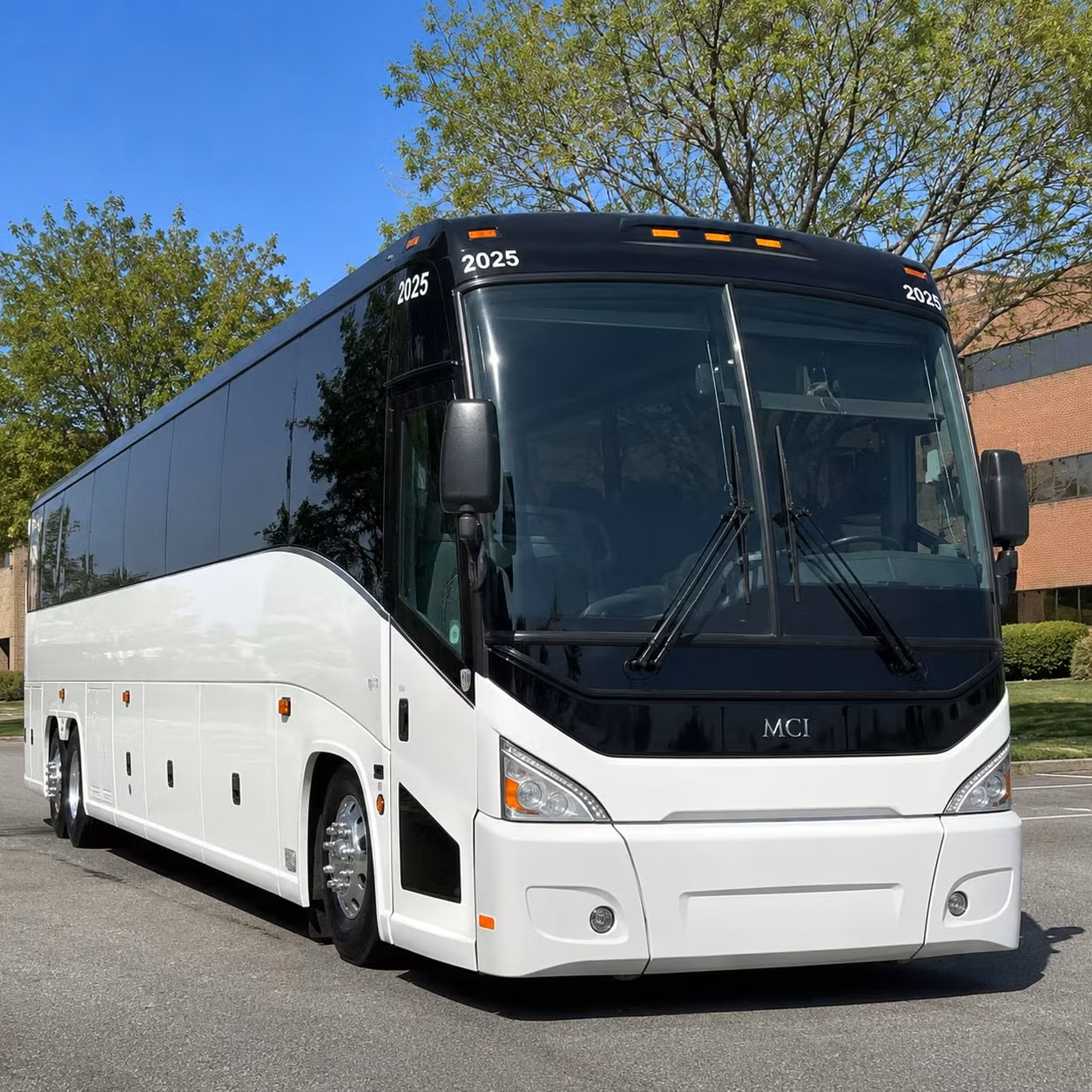 south fulton charter bus rental exterior